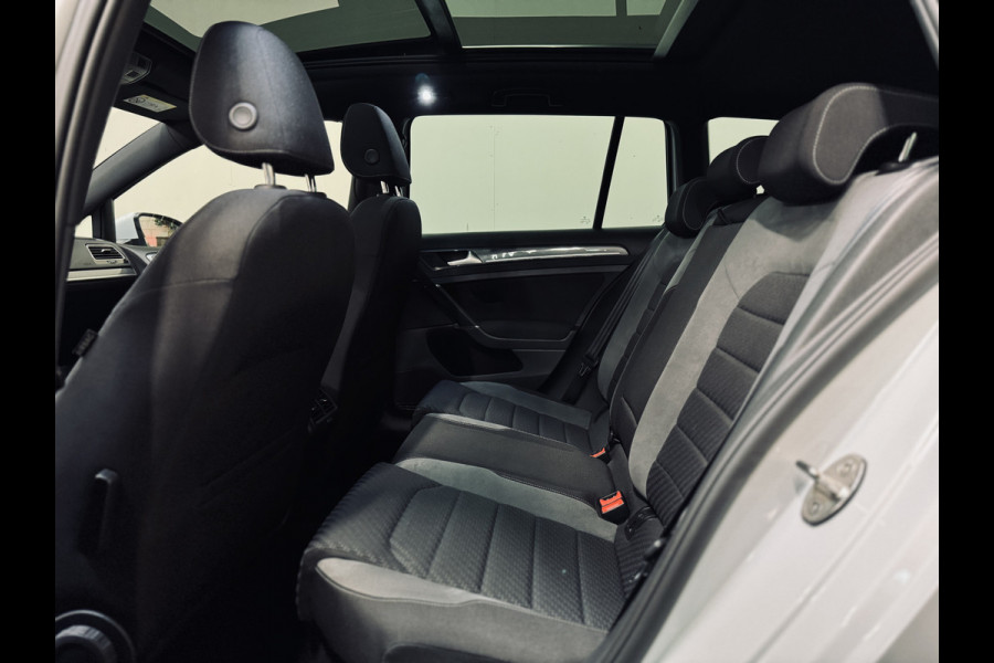 Volkswagen GOLF Variant 1.5 TSI Highline R-Line 2x | Panorama | Camera | Virtual
