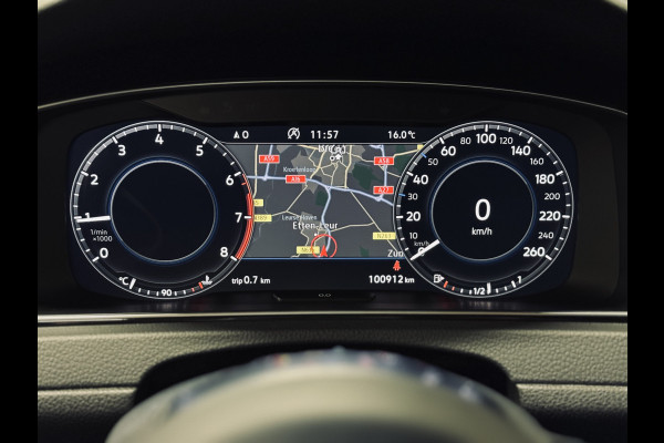 Volkswagen GOLF Variant 1.5 TSI Highline R-Line 2x | Panorama | Camera | Virtual