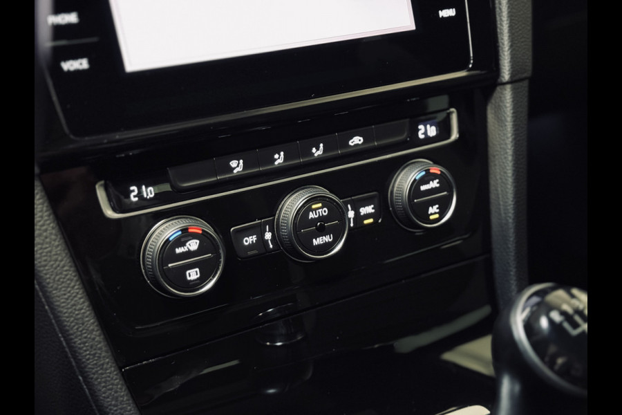 Volkswagen GOLF Variant 1.5 TSI Highline R-Line 2x | Panorama | Camera | Virtual