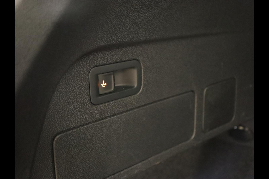 Seat Tarraco 1.5 TSI FR | Trekhaak | Carplay | Camera | Adaptive cruise | Trekhaak | Navigatie | Memory | Full LED | Sfeerverlichting | Keyless | Park Assist | 20'' lichtmetalen velgen Seat Tarraco 1.5 TSI FR | Trekhaak | Carplay | Camera | Adaptive cruise | Trekhaak | Navigatie | Memory | Full LED | Sfeerverlichting | Keyless | Park Assist | 20'' lichtmetalen velgen