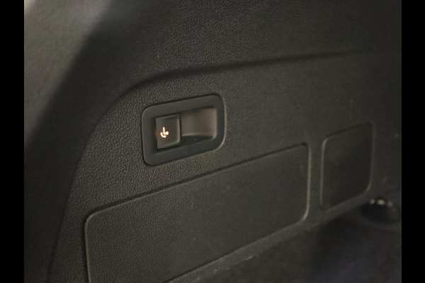 Seat Tarraco 1.5 TSI FR | Trekhaak | Carplay | Camera | Adaptive cruise | Trekhaak | Navigatie | Memory | Full LED | Sfeerverlichting | Keyless | Park Assist | 20'' lichtmetalen velgen Seat Tarraco 1.5 TSI FR | Trekhaak | Carplay | Camera | Adaptive cruise | Trekhaak | Navigatie | Memory | Full LED | Sfeerverlichting | Keyless | Park Assist | 20'' lichtmetalen velgen