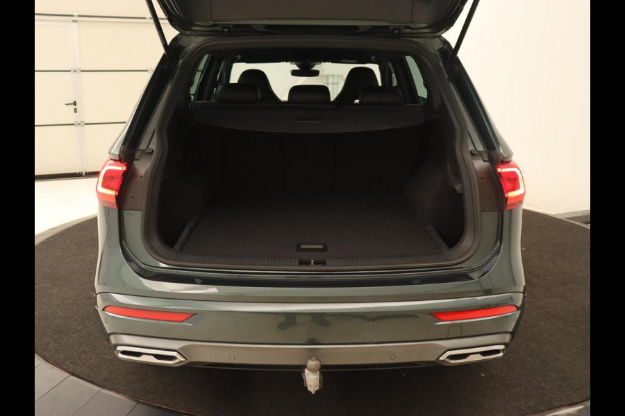 Seat Tarraco 1.5 TSI FR | Trekhaak | Carplay | Camera | Adaptive cruise | Trekhaak | Navigatie | Memory | Full LED | Sfeerverlichting | Keyless | Park Assist | 20'' lichtmetalen velgen Seat Tarraco 1.5 TSI FR | Trekhaak | Carplay | Camera | Adaptive cruise | Trekhaak | Navigatie | Memory | Full LED | Sfeerverlichting | Keyless | Park Assist | 20'' lichtmetalen velgen