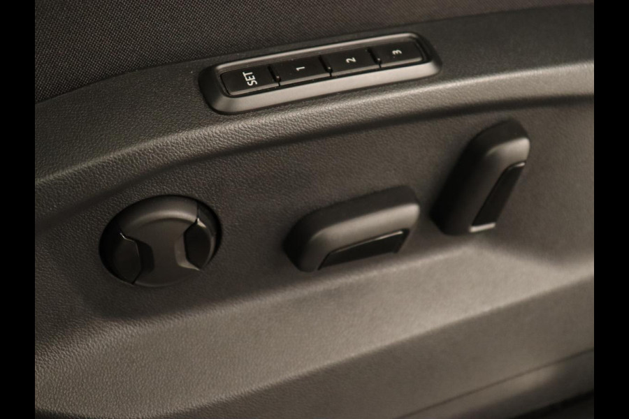 Seat Tarraco 1.5 TSI FR | Trekhaak | Carplay | Camera | Adaptive cruise | Trekhaak | Navigatie | Memory | Full LED | Sfeerverlichting | Keyless | Park Assist | 20'' lichtmetalen velgen Seat Tarraco 1.5 TSI FR | Trekhaak | Carplay | Camera | Adaptive cruise | Trekhaak | Navigatie | Memory | Full LED | Sfeerverlichting | Keyless | Park Assist | 20'' lichtmetalen velgen