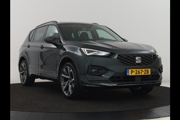Seat Tarraco 1.5 TSI FR | Trekhaak | Carplay | Camera | Adaptive cruise | Trekhaak | Navigatie | Memory | Full LED | Sfeerverlichting | Keyless | Park Assist | 20'' lichtmetalen velgen Seat Tarraco 1.5 TSI FR | Trekhaak | Carplay | Camera | Adaptive cruise | Trekhaak | Navigatie | Memory | Full LED | Sfeerverlichting | Keyless | Park Assist | 20'' lichtmetalen velgen