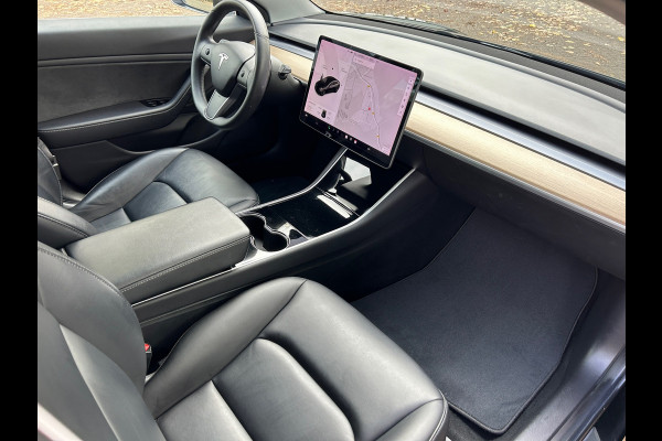 Tesla Model 3 Standard RWD Plus 60 kWh Trekhaak (1.000kg) SOH 86% Rijklaarprijs!