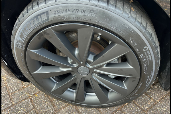 Tesla Model 3 Standard RWD Plus 60 kWh Trekhaak (1.000kg) SOH 86% Rijklaarprijs!