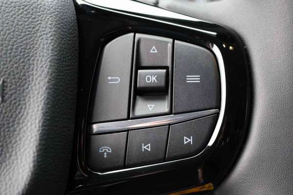 Ford Transit Custom 320 2.0 TDCI 170PK L2H1 DC LIMITED | 360 Camera | ACC | Blind Spot | Navigatie | Camera | CarPlay | Lane Assist | Elek. Trekhaak | 5-Zitter | Dubbel Cabine | MODELJAAR 2025 | BPM VRIJ | Verlengde fabrieksgarantie tot 12-2029 | Dubbel Cabine Ford Transit Custom 320 2.0 TDCI 170PK L2H1 DC LIMITED | 360 Camera | ACC | Blind Spot | Navigatie | Camera | CarPlay | Lane Assist | Elek. Trekhaak | 5-Zitter | Dubbel Cabine | MODELJAAR 2025 | BPM VRIJ | Verlengde fabrieksgarantie tot 12-2029 | Dubbel Cabine