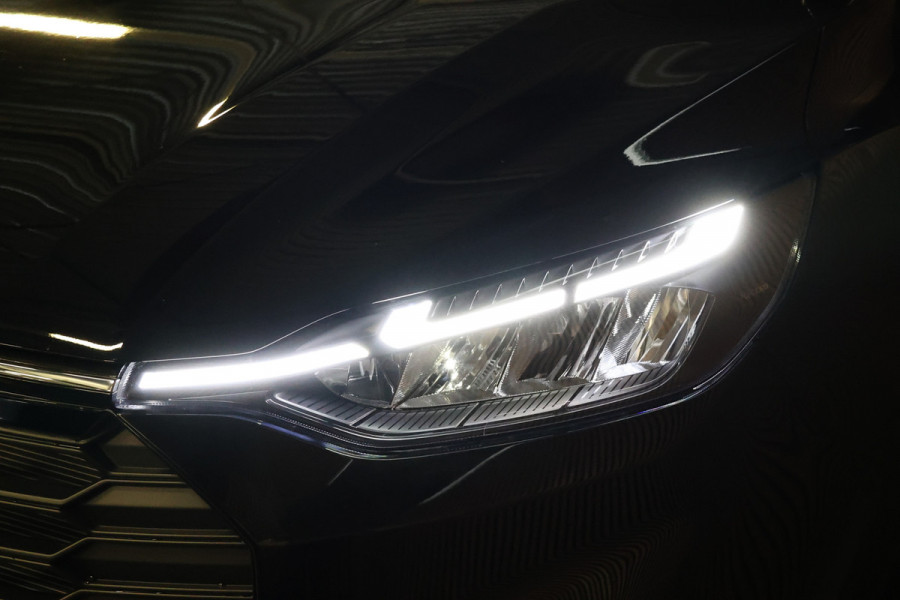 Ford Transit Custom 320 2.0 TDCI 170PK L2H1 DC LIMITED | 360 Camera | ACC | Blind Spot | Navigatie | Camera | CarPlay | Lane Assist | Elek. Trekhaak | 5-Zitter | Dubbel Cabine | MODELJAAR 2025 | BPM VRIJ | Verlengde fabrieksgarantie tot 12-2029 | Dubbel Cabine Ford Transit Custom 320 2.0 TDCI 170PK L2H1 DC LIMITED | 360 Camera | ACC | Blind Spot | Navigatie | Camera | CarPlay | Lane Assist | Elek. Trekhaak | 5-Zitter | Dubbel Cabine | MODELJAAR 2025 | BPM VRIJ | Verlengde fabrieksgarantie tot 12-2029 | Dubbel Cabine