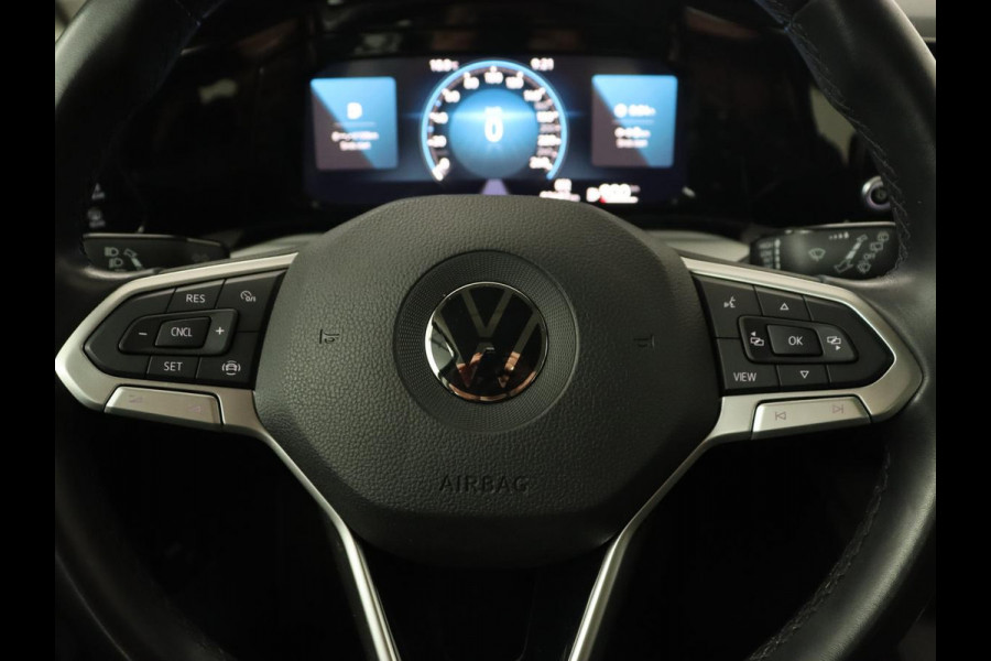 Volkswagen Golf 1.0 TSI | Carplay | Trekhaak | Full LED | Climate control | Digital Cockpit | Speedlimiter | Bluetooth | Lichtsensor