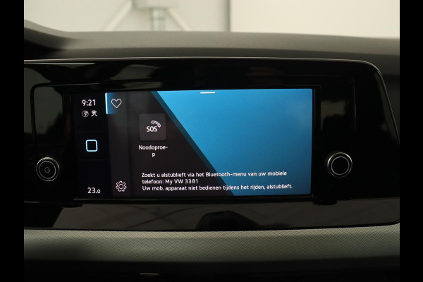 Volkswagen Golf 1.0 TSI | Carplay | Trekhaak | Full LED | Climate control | Digital Cockpit | Speedlimiter | Bluetooth | Lichtsensor