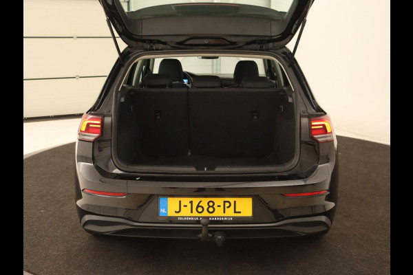 Volkswagen Golf 1.0 TSI | Carplay | Trekhaak | Full LED | Climate control | Digital Cockpit | Speedlimiter | Bluetooth | Lichtsensor