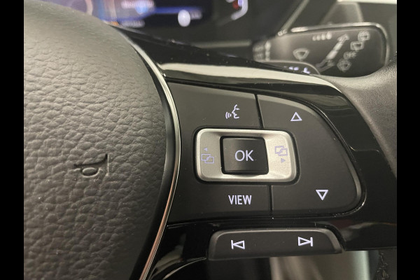 Volkswagen Tiguan 1.5 TSI 150pk DSG R-Line Platinum Panoramadak Navigatie Apple Carplay/Android Auto Camera Parkeersensoren Adaptive Cruise Control Leder Memory stoelen Stoelverwarming Elektrische achterklep Climate Control Virtual Cockpit