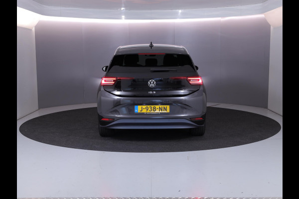 Volkswagen ID.3 First Plus 58 kWh 204pk|19'LM-velgen| Matrix LED| verwarmde voorstoelen| SOH 88%