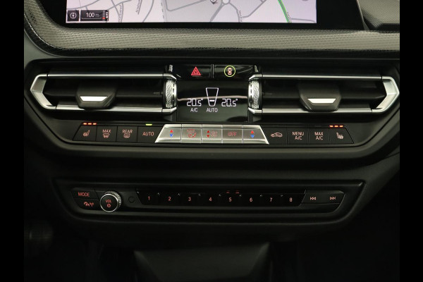 BMW 2 Serie 218i High Executive | Panoramadak | Sport Line | Leder | Harman/Kardon | Adaptive cruise | Stuurverwarming | Carplay | Camera | Navigatie | Full LED | Park Assist | Sportstoelen | Live Cockpit BMW 2 Serie 218i High Executive | Panoramadak | Sport Line | Leder | Harman/Kardon | Adaptive cruise | Stuurverwarming | Carplay | Camera | Navigatie | Full LED | Park Assist | Sportstoelen | Live Cockpit