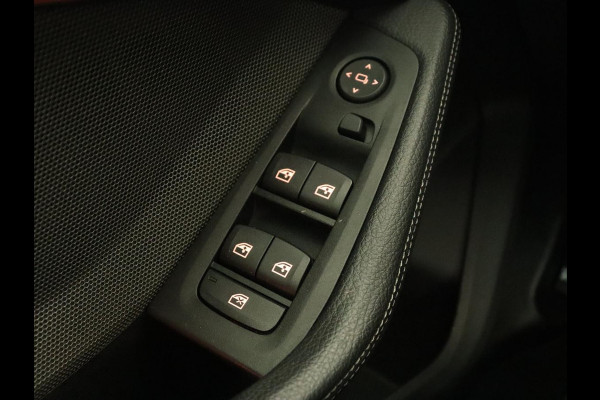 BMW 2 Serie 218i High Executive | Panoramadak | Sport Line | Leder | Harman/Kardon | Adaptive cruise | Stuurverwarming | Carplay | Camera | Navigatie | Full LED | Park Assist | Sportstoelen | Live Cockpit BMW 2 Serie 218i High Executive | Panoramadak | Sport Line | Leder | Harman/Kardon | Adaptive cruise | Stuurverwarming | Carplay | Camera | Navigatie | Full LED | Park Assist | Sportstoelen | Live Cockpit