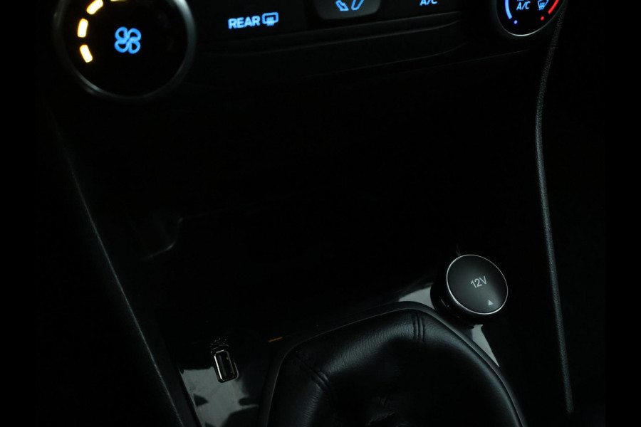 Ford Fiesta 1.1 Trend NAVI | Carplay | Cruise | 1ste eig. | 85PK Ford Fiesta 1.1 Trend NAVI | Carplay | Cruise | 1ste eig. | 85PK