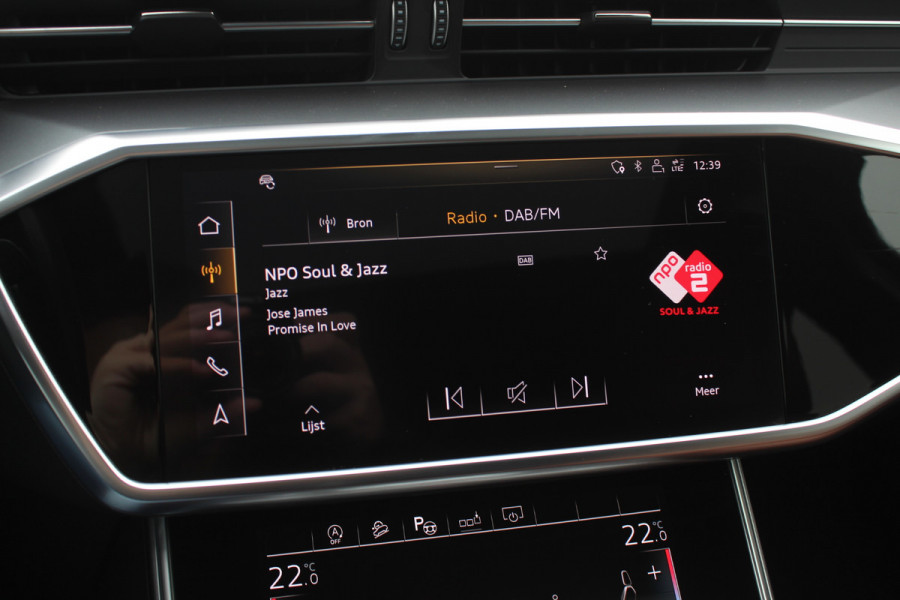 Audi A6 Allroad quattro 55 TFSI Pro Line Plus / Trekhaak / Panoramadak / Camera / Leder / Keyless / 20'' / CarPlay / B&O / Stuurverwarming / Dodehoek / DAB / ACC / Stoelverwarming / Zonnescherm zijruiten