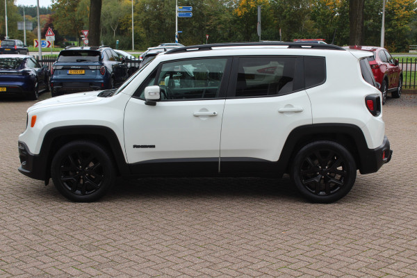 Jeep Renegade 1.4 MultiAir Limited / Trekhaak / Navigatie / CarPlay / 17'' / Parkeerhulp V+A / DAB / ACC Jeep Renegade 1.4 MultiAir Limited / Trekhaak / Navigatie / CarPlay / 17'' / Parkeerhulp V+A / DAB / ACC