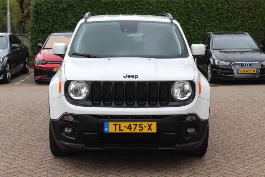 Jeep Renegade 1.4 MultiAir Limited / Trekhaak / Navigatie / CarPlay / 17'' / Parkeerhulp V+A / DAB / ACC Jeep Renegade 1.4 MultiAir Limited / Trekhaak / Navigatie / CarPlay / 17'' / Parkeerhulp V+A / DAB / ACC
