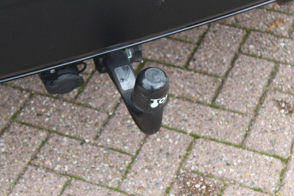 Jeep Renegade 1.4 MultiAir Limited / Trekhaak / Navigatie / CarPlay / 17'' / Parkeerhulp V+A / DAB / ACC Jeep Renegade 1.4 MultiAir Limited / Trekhaak / Navigatie / CarPlay / 17'' / Parkeerhulp V+A / DAB / ACC