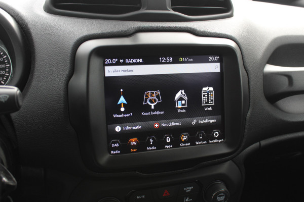 Jeep Renegade 1.4 MultiAir Limited / Trekhaak / Navigatie / CarPlay / 17'' / Parkeerhulp V+A / DAB / ACC Jeep Renegade 1.4 MultiAir Limited / Trekhaak / Navigatie / CarPlay / 17'' / Parkeerhulp V+A / DAB / ACC