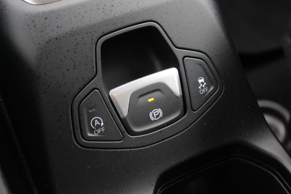 Jeep Renegade 1.4 MultiAir Limited / Trekhaak / Navigatie / CarPlay / 17'' / Parkeerhulp V+A / DAB / ACC Jeep Renegade 1.4 MultiAir Limited / Trekhaak / Navigatie / CarPlay / 17'' / Parkeerhulp V+A / DAB / ACC