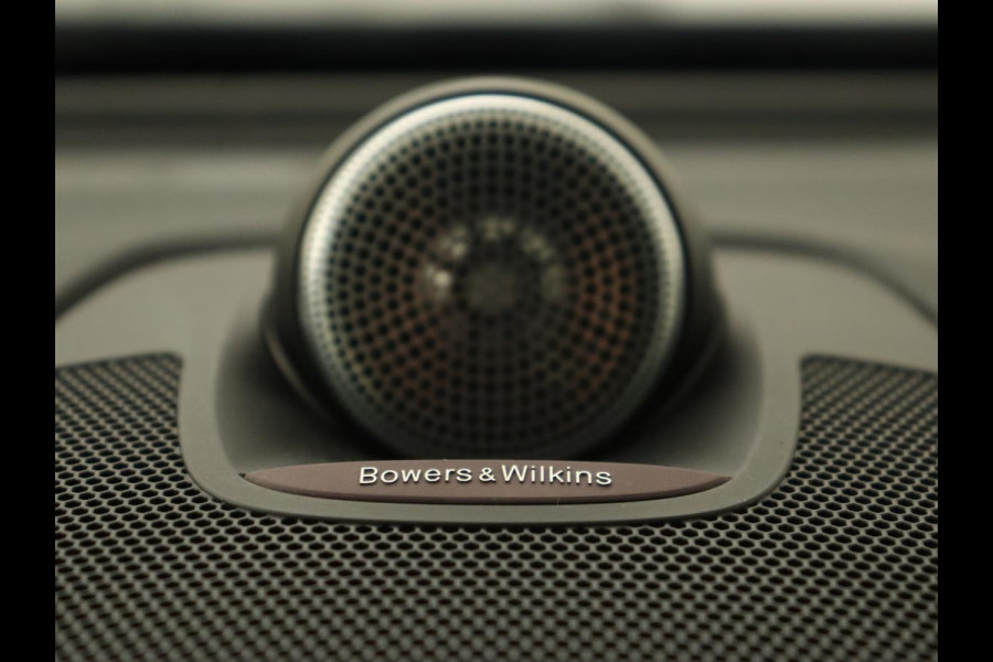 Volvo XC60 2.0 T8 Twin Engine AWD Inscription | Panoramadak | Trekhaak | Stoelventilatie | Bowers & Wilkins | Head-Up | Adaptive cruise | Leder | 360 Camera | Carplay | Navigatie | Luchvering | PHEV | Plug In
