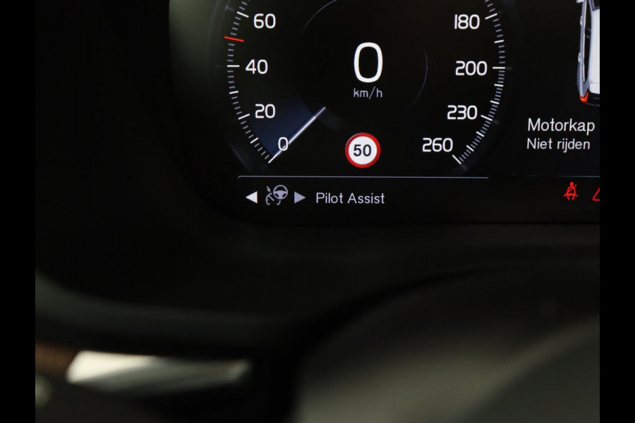 Volvo XC60 2.0 T8 Twin Engine AWD Inscription | Panoramadak | Trekhaak | Stoelventilatie | Bowers & Wilkins | Head-Up | Adaptive cruise | Leder | 360 Camera | Carplay | Navigatie | Luchvering | PHEV | Plug In