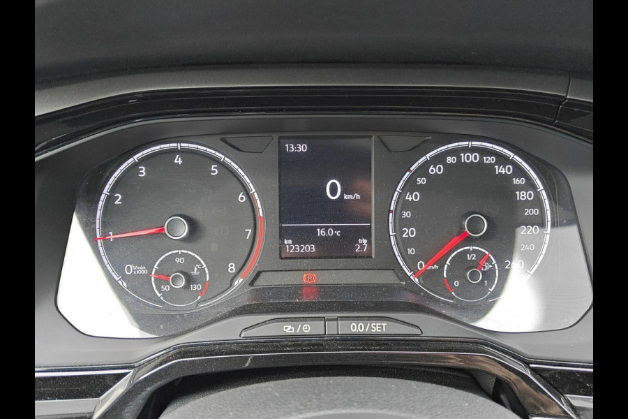 Volkswagen Polo 1.0 TSI Comfortline Business | Parkeerhulp