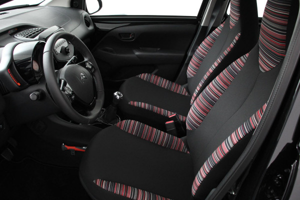 Citroën C1 1.0 VTi Feel Pack Look | Pack Comfort | Airco | Bluetooth | Led | Extra Getint glas