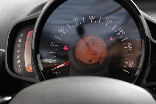 Citroën C1 1.0 VTi Feel Pack Look | Pack Comfort | Airco | Bluetooth | Led | Extra Getint glas