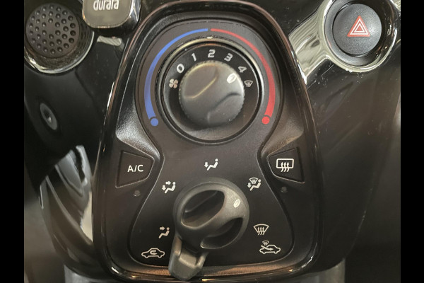 Citroën C1 1.0 VTi Feel Pack Look | Pack Comfort | Airco | Bluetooth | Led | Extra Getint glas