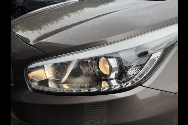 Kia cee'd 1.6 GDI ComfortPlusLine Navigator | Camera | Lichtmetalen Velgen | Navigatie | Cruise Control | Kia cee'd 1.6 GDI ComfortPlusLine Navigator | Camera | Lichtmetalen Velgen | Navigatie | Cruise Control |