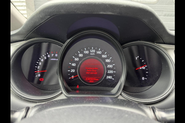 Kia cee'd 1.6 GDI ComfortPlusLine Navigator | Camera | Lichtmetalen Velgen | Navigatie | Cruise Control | Kia cee'd 1.6 GDI ComfortPlusLine Navigator | Camera | Lichtmetalen Velgen | Navigatie | Cruise Control |