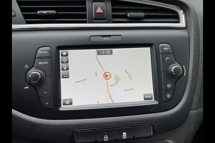 Kia cee'd 1.6 GDI ComfortPlusLine Navigator | Camera | Lichtmetalen Velgen | Navigatie | Cruise Control | Kia cee'd 1.6 GDI ComfortPlusLine Navigator | Camera | Lichtmetalen Velgen | Navigatie | Cruise Control |
