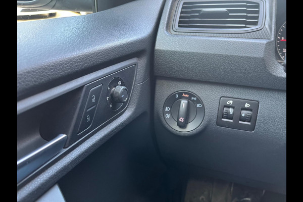 Volkswagen Caddy 2.0 TDI L1H1 Comfortline / Trekhaak / App connect / Camera / Cruise Volkswagen Caddy 2.0 TDI L1H1 Comfortline / Trekhaak / App connect / Camera / Cruise
