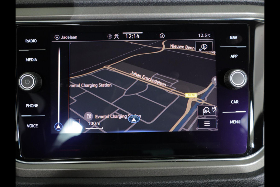 Volkswagen T-Roc 1.0 TSI Style 110 pk | Navigatie | Parkeersensoren | Autom. airco | Adaptieve cruise control | Apple Carplay/Android Auto | Volkswagen T-Roc 1.0 TSI Style 110 pk | Navigatie | Parkeersensoren | Autom. airco | Adaptieve cruise control | Apple Carplay/Android Auto |
