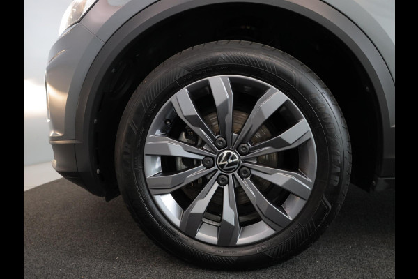 Volkswagen T-Roc 1.0 TSI Style 110 pk | Navigatie | Parkeersensoren | Autom. airco | Adaptieve cruise control | Apple Carplay/Android Auto | Volkswagen T-Roc 1.0 TSI Style 110 pk | Navigatie | Parkeersensoren | Autom. airco | Adaptieve cruise control | Apple Carplay/Android Auto |