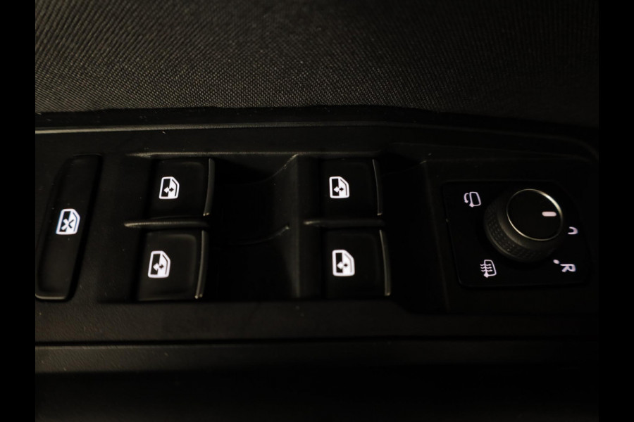 Volkswagen T-Roc 1.0 TSI Style 110 pk | Navigatie | Parkeersensoren | Autom. airco | Adaptieve cruise control | Apple Carplay/Android Auto | Volkswagen T-Roc 1.0 TSI Style 110 pk | Navigatie | Parkeersensoren | Autom. airco | Adaptieve cruise control | Apple Carplay/Android Auto |