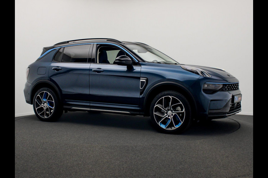 Lynk & Co 01 1.5 261PK Plug-in Hybrid *360° Camera* Pano/dak Apple/Carplay Adaptive/Cruise Lynk & Co 01 1.5 261PK Plug-in Hybrid *360° Camera* Pano/dak Apple/Carplay Adaptive/Cruise