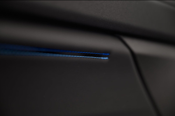 Lynk & Co 01 1.5 261PK Plug-in Hybrid *360° Camera* Pano/dak Apple/Carplay Adaptive/Cruise Lynk & Co 01 1.5 261PK Plug-in Hybrid *360° Camera* Pano/dak Apple/Carplay Adaptive/Cruise