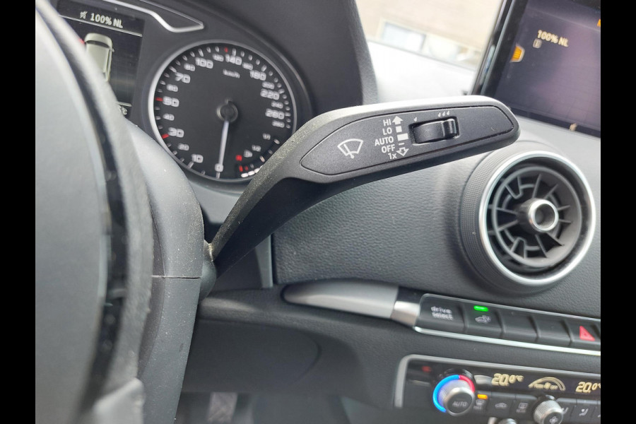 Audi A3 Sportback 40 e-tron Advance Sport | Trekhaak | Camera | 100% onderhouden Audi A3 Sportback 40 e-tron Advance Sport | Trekhaak | Camera | 100% onderhouden