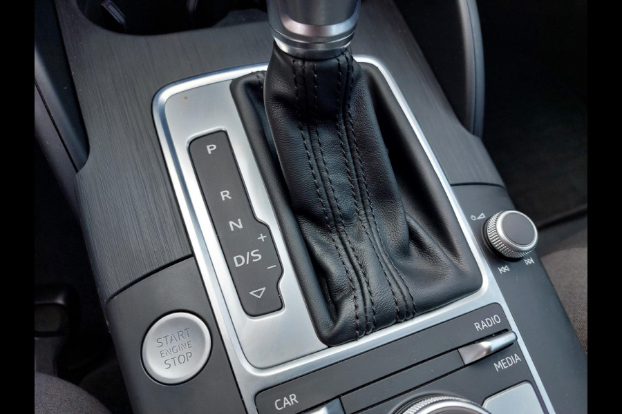 Audi A3 Sportback 40 e-tron Advance Sport | Trekhaak | Camera | 100% onderhouden Audi A3 Sportback 40 e-tron Advance Sport | Trekhaak | Camera | 100% onderhouden