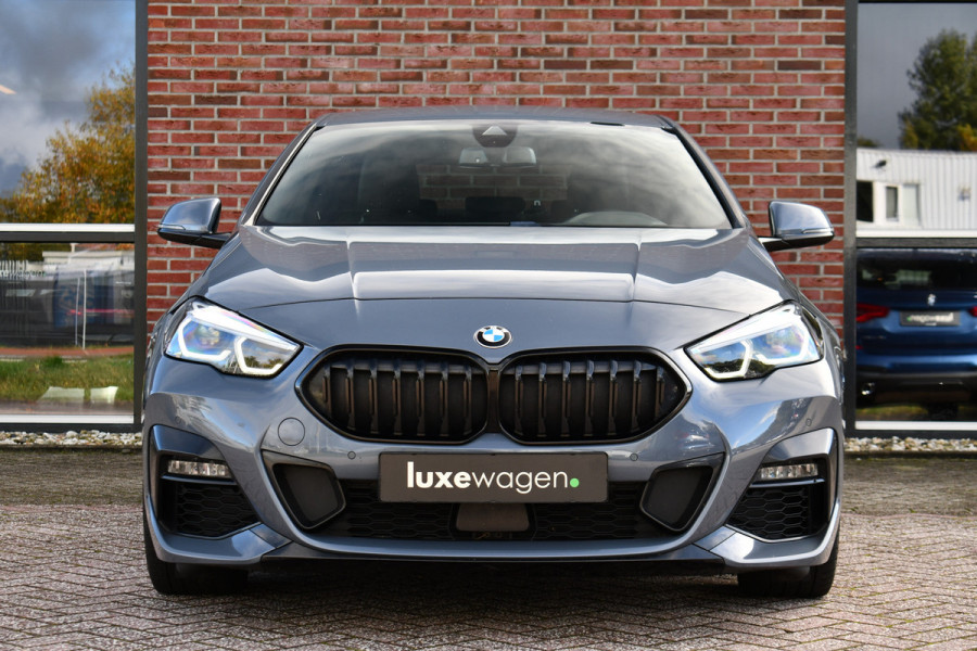 BMW 2 Serie Gran Coupé 218i M-Sport 19inch HiFi Camera Leder Live-cockpit
