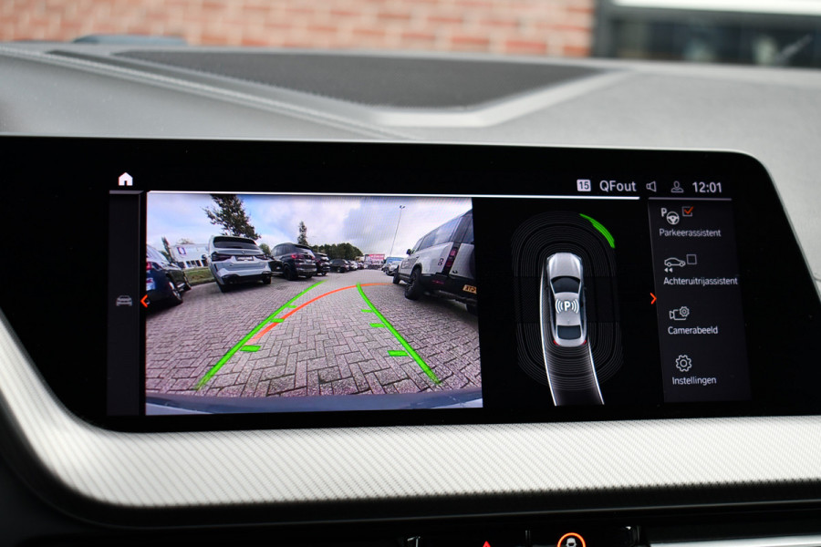BMW 2 Serie Gran Coupé 218i M-Sport 19inch HiFi Camera Leder Live-cockpit