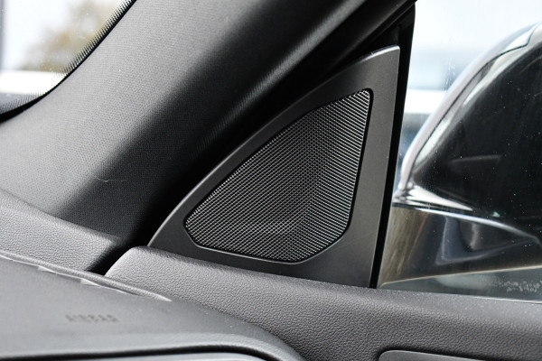 BMW 2 Serie Gran Coupé 218i M-Sport 19inch HiFi Camera Leder Live-cockpit