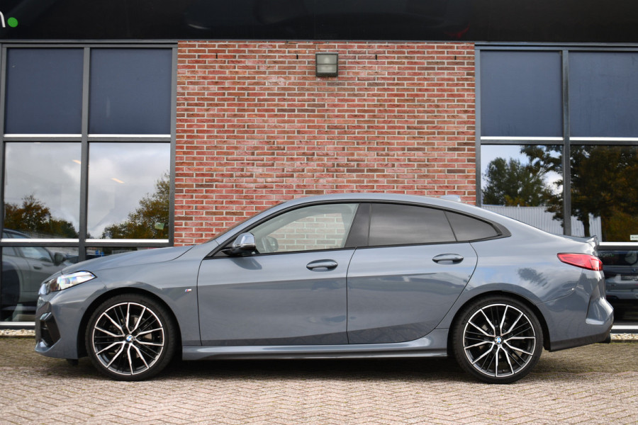 BMW 2 Serie Gran Coupé 218i M-Sport 19inch HiFi Camera Leder Live-cockpit