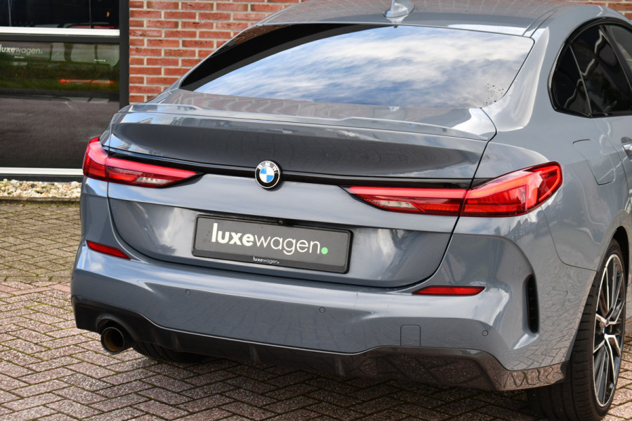 BMW 2 Serie Gran Coupé 218i M-Sport 19inch HiFi Camera Leder Live-cockpit