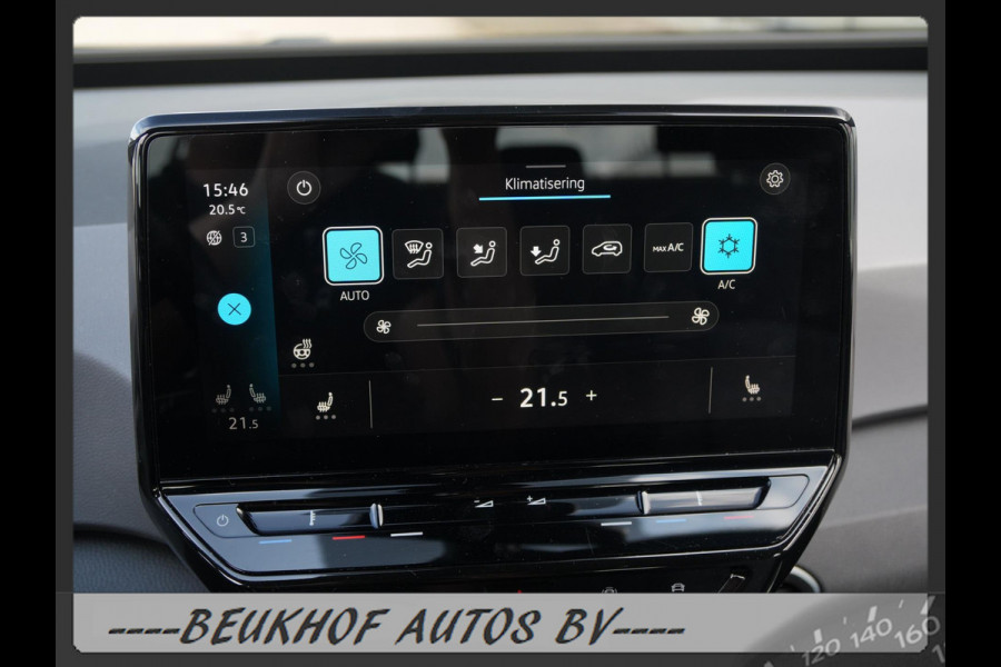 Volkswagen ID.3 First Plus 58 kWh Trekhaak Carplay Soh 92% Volkswagen ID.3 First Plus 58 kWh Trekhaak Carplay Soh 92%