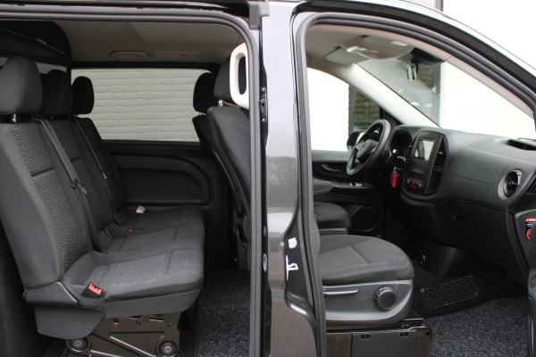 Mercedes-Benz Vito 116 CDI / Aut / DC / 2x Schuifdeur / Led-Xenon / Apple Carplay / Navi / Camera / Vol Opties / NIEUWSTAAT Mercedes-Benz Vito 116 CDI / Aut / DC / 2x Schuifdeur / Led-Xenon / Apple Carplay / Navi / Camera / Vol Opties / NIEUWSTAAT